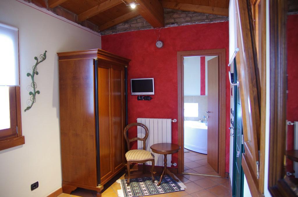 Agriturismo Casa Villi Сольферино Екстер'єр фото