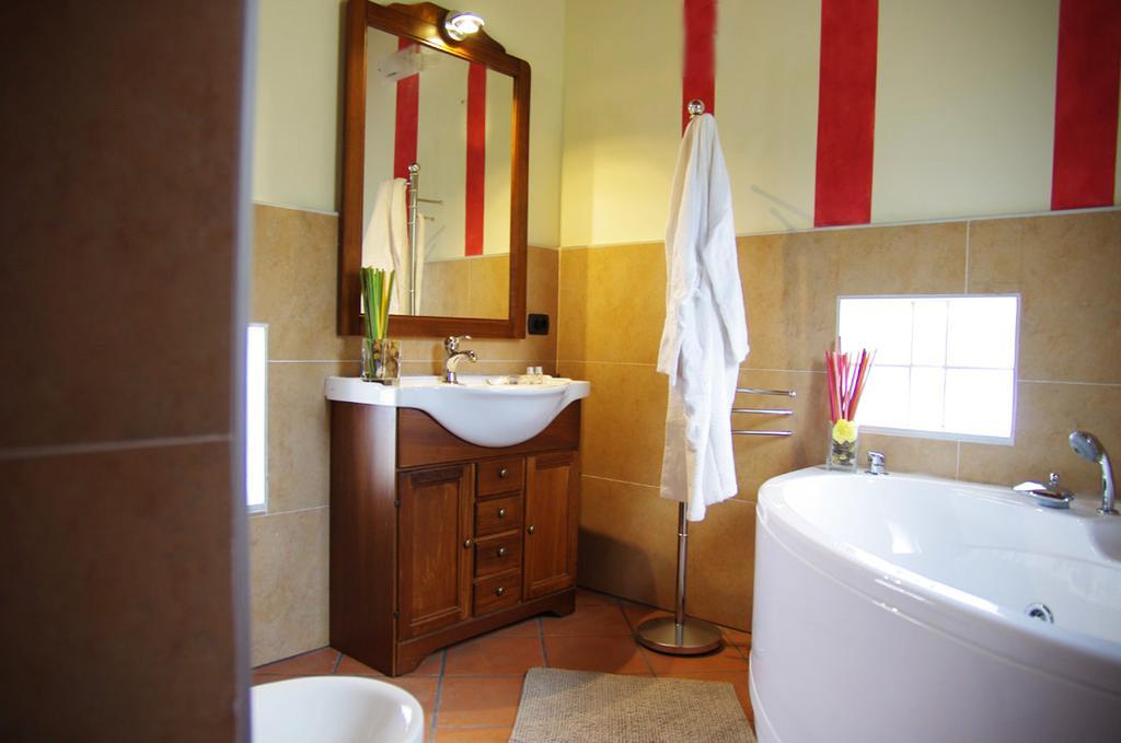 Agriturismo Casa Villi Сольферино Екстер'єр фото